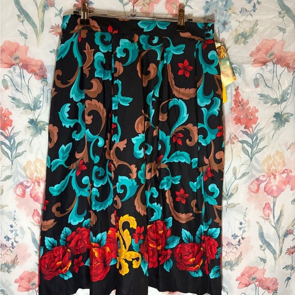 Vintage Floral Patterned Skirt - Black, Red, Brown, Teal - Picture 1 of 10